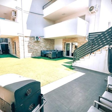 Vip Deluxe Apartment Arian Novalja Zewnętrze zdjęcie