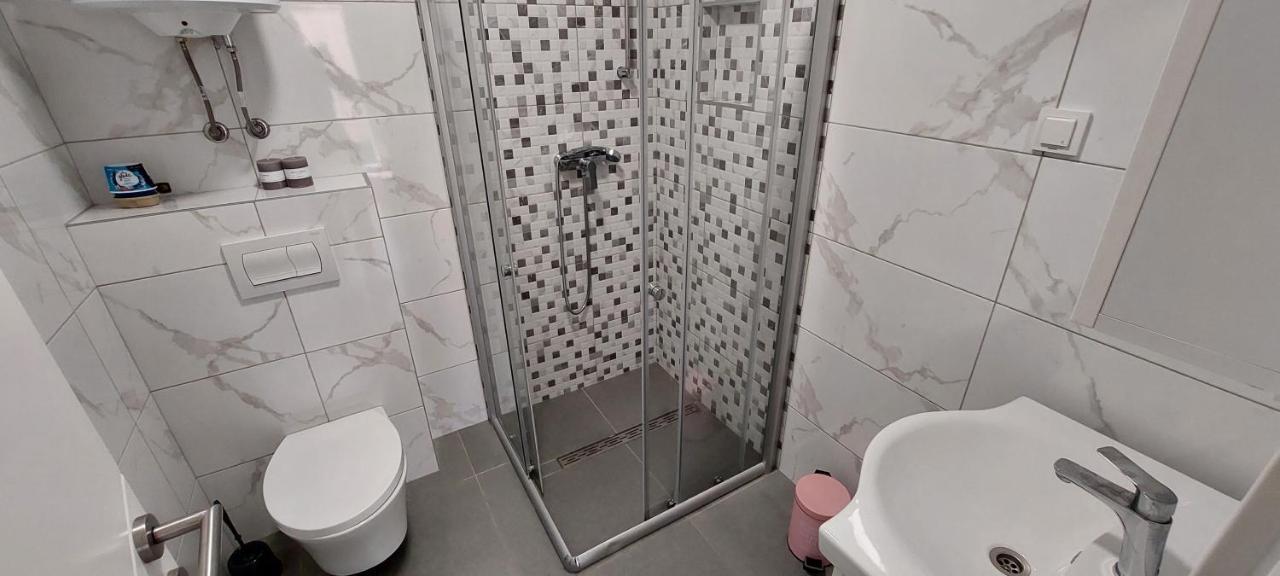 Vip Deluxe Apartment Arian Novalja Zewnętrze zdjęcie