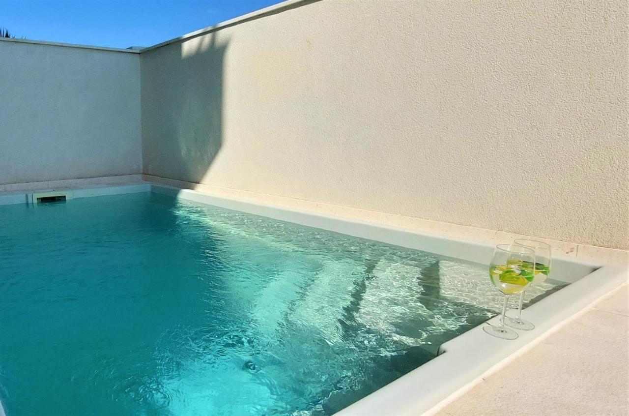 Vip Deluxe Apartment Arian Novalja Zewnętrze zdjęcie