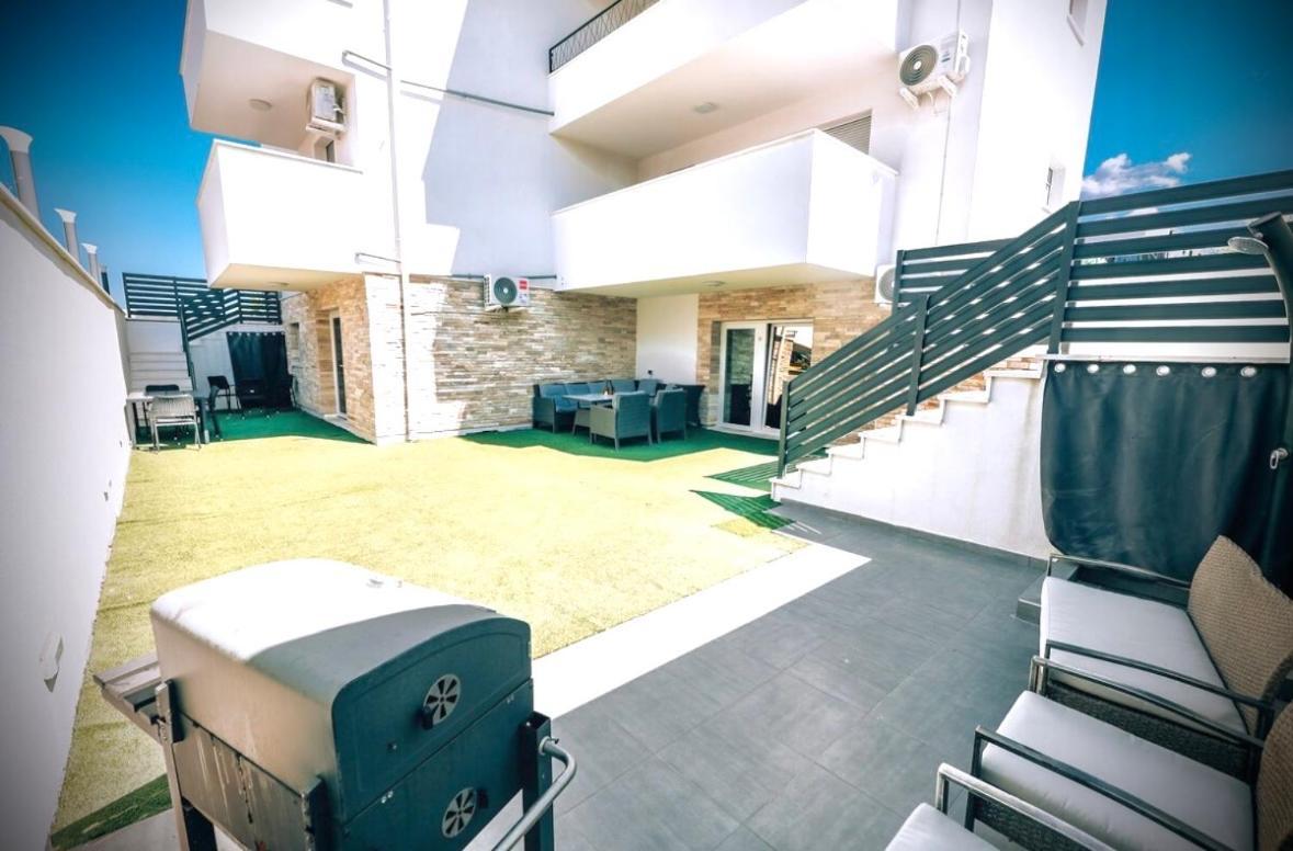 Vip Deluxe Apartment Arian Novalja Zewnętrze zdjęcie