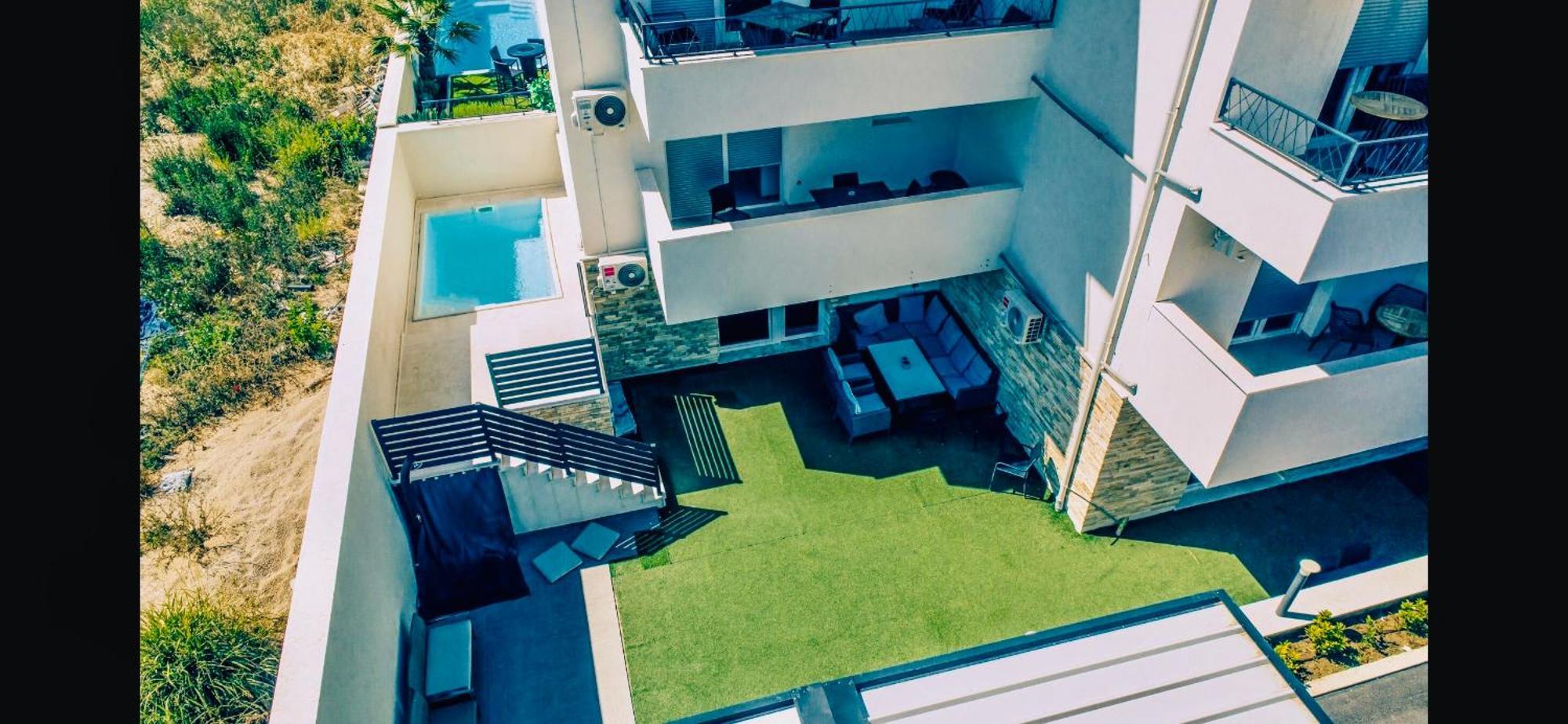 Vip Deluxe Apartment Arian Novalja Zewnętrze zdjęcie